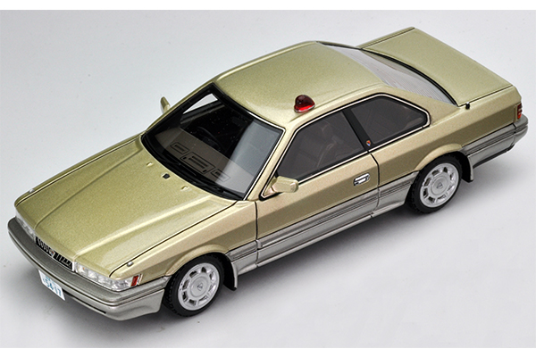 イグニッションモデル / トミーテック 1/18 NISSAN 日産 レパード 