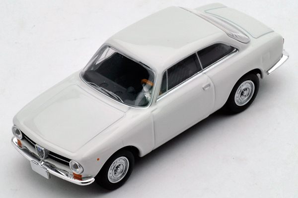 アルファロメオ GT 1300 ジュニア トミーテック 1/64