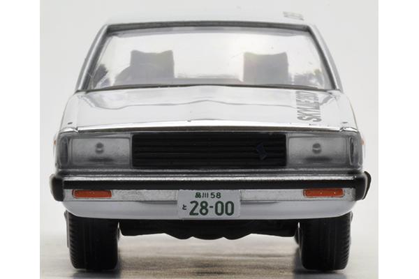 LV-N111b スカイライン2800ディーゼルGT-L（白） | 製品をさがす