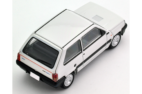 【新品】TOMICA LIMITED VINTAGE NEO フィアット パンダ LV-N133a フィアット パンダ(白) | 製品をさがす | tomica