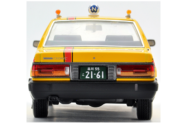 トミカリミテッドヴィンテージ NEO TLV-N43-13b 日産セドリック タクシー 日本交通 1/43 完成品 ミニカー(280941) TOMYTEC(トミーテック)