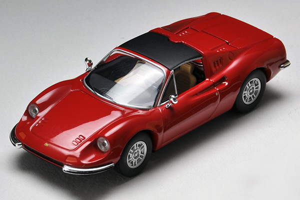 1/24 フェラーリ ディノ246GTS 完成品（ケース付） - プラモデル