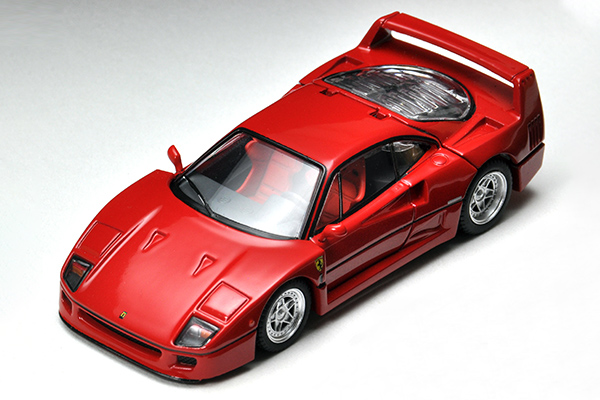 トミカ リミテッドヴィンテージ ネオ フェラーリ F40 (黄)