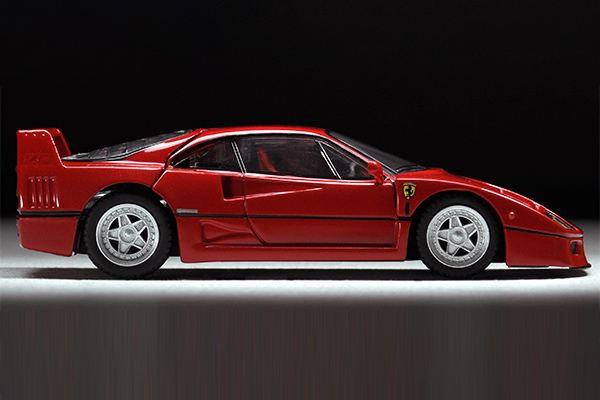 フェラーリ F40(赤) | 製品をさがす | トミーテックミニカー