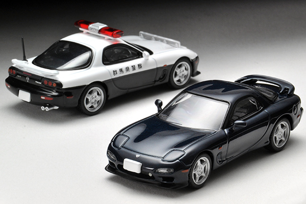 トミカリミテッドヴィンテージ NEO TLV-N174c アンフィニRX-7 タイプR(青) 1/64 完成品 ミニカー TOMYTEC(トミーテック)