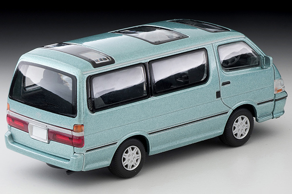 LV-N216b トヨタ ハイエースワゴン スーパーカスタムG 2002年式（薄緑