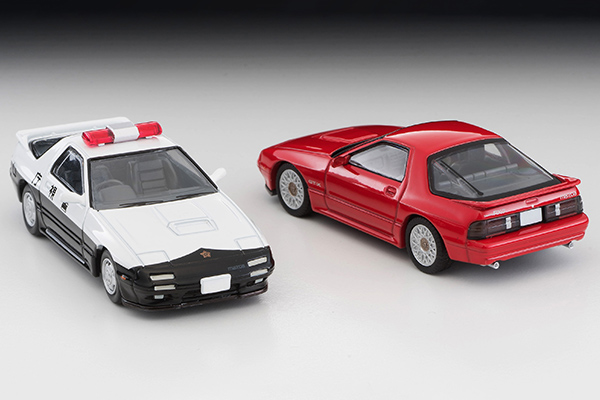 LV-N214a マツダ サバンナRX-７ パトロールカー（警視庁） | 製品を 