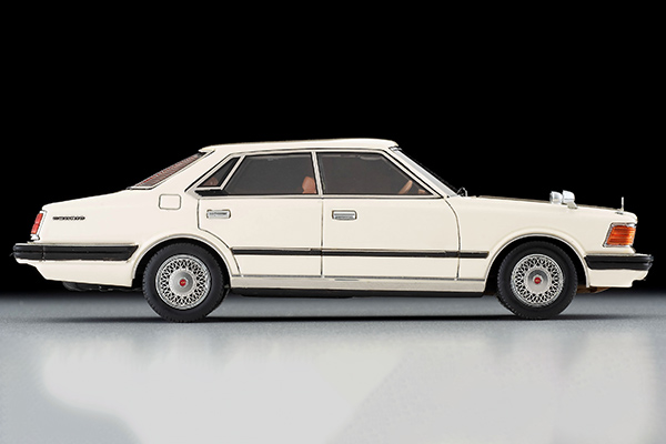 T-IG4325 日産セドリックHT 280E ブロアム（白） | 製品をさがす