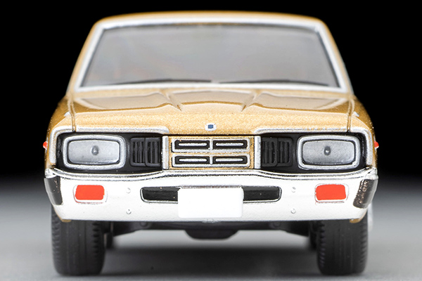 LV-N258a 日産グロリア 2ドアHT 2000SGL-E（ベージュ）78年式