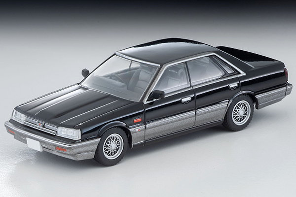 トミカリミテッドヴィンテージネオ　日産スカイライン　R31 ２台セット