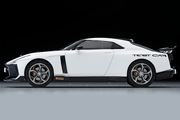 LV-N Nissan GT-R50 by Italdesign テストカー（白） | 製品をさがす 