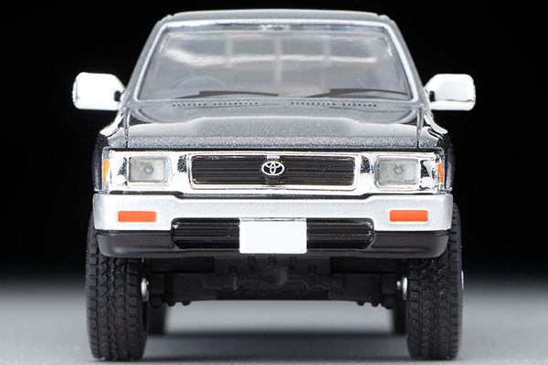 ジオコレ64 #カースナップ14a BBQ2（トヨタ ハイラックス 4WD 付属