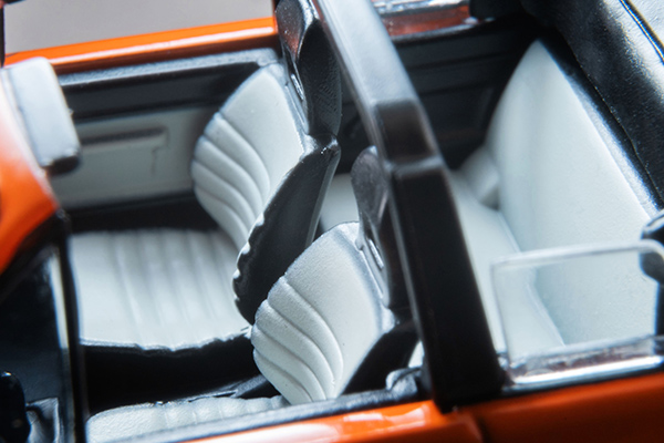 LV-N262c ホンダ シティカブリオレ（オレンジ）84年式 | 製品をさがす