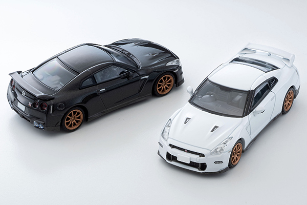 Amazon | トミカリミテッドヴィンテージ ネオ LV-N316a NISSAN