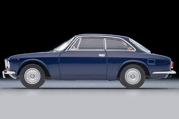 LV-154c アルファロメオ GT1300 ジュニア（紺） | 製品をさがす